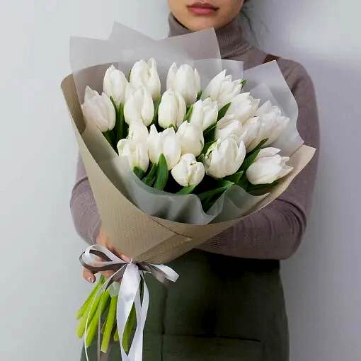 25 Adet Beyaz Laleden Olu�an Buket