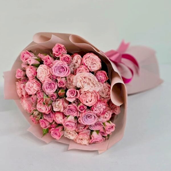 25 sprey Pembe g�llerden Buket